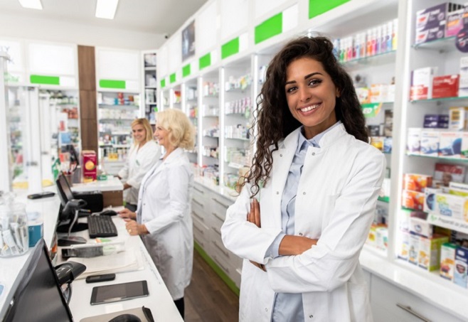 the-vital-role-of-pharmacies-in-medication-management